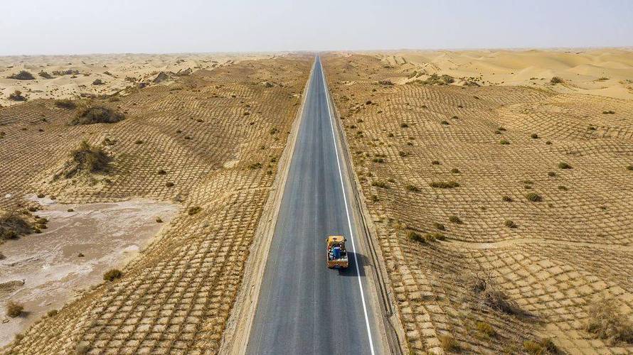 塔里木沙漠公路是谁建的？公路项目 蒙古-图1
